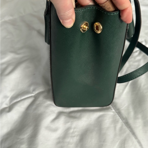 Dark Green Michael Kors purse - Picture 4 of 10